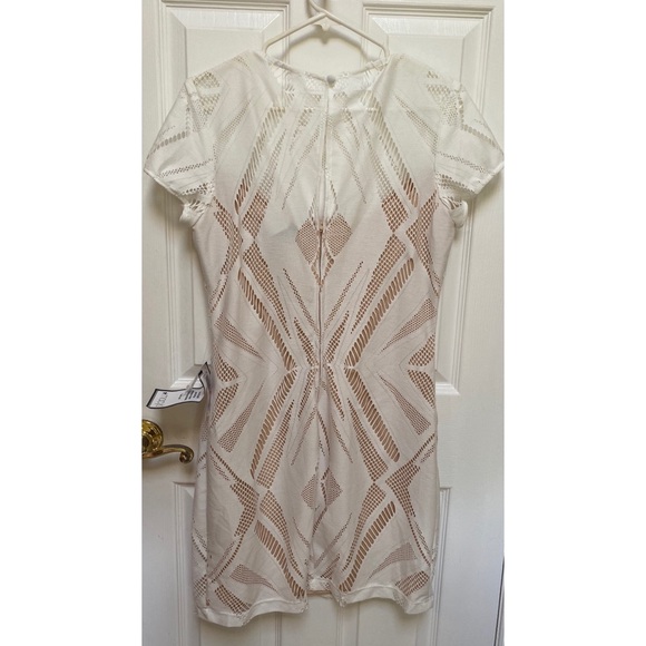 Macy’s Ivory Cut Out Distressed Cocktail Dress - Picture 4 of 5